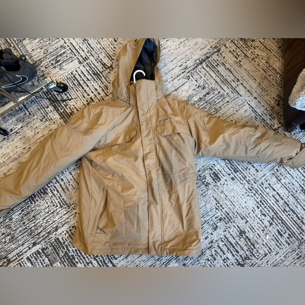 Men’s Colombia Ski Jacket, Size M, Tan, Omni-Heat
